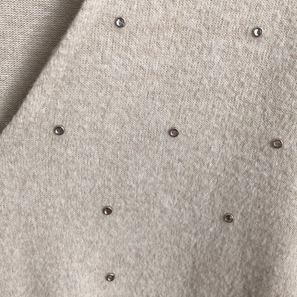 Zara sweater - Picture 2 of 2